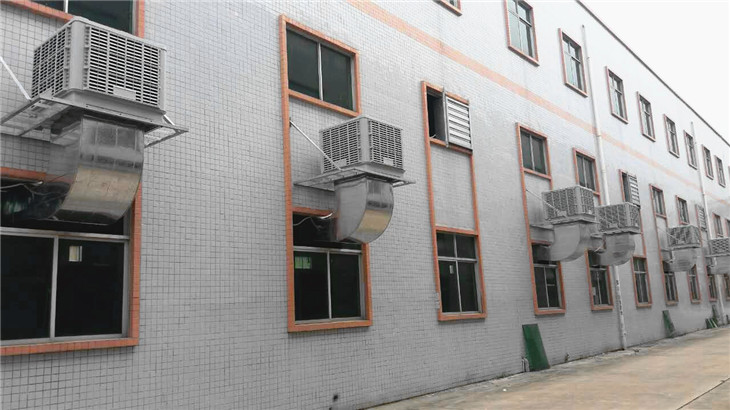箱包車間廠房降溫設(shè)備/怎樣安裝環(huán)?？照{(diào)